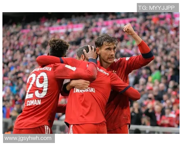 足球明星在拜仁慕尼黑的高清精彩瞬间展现魅力与风采